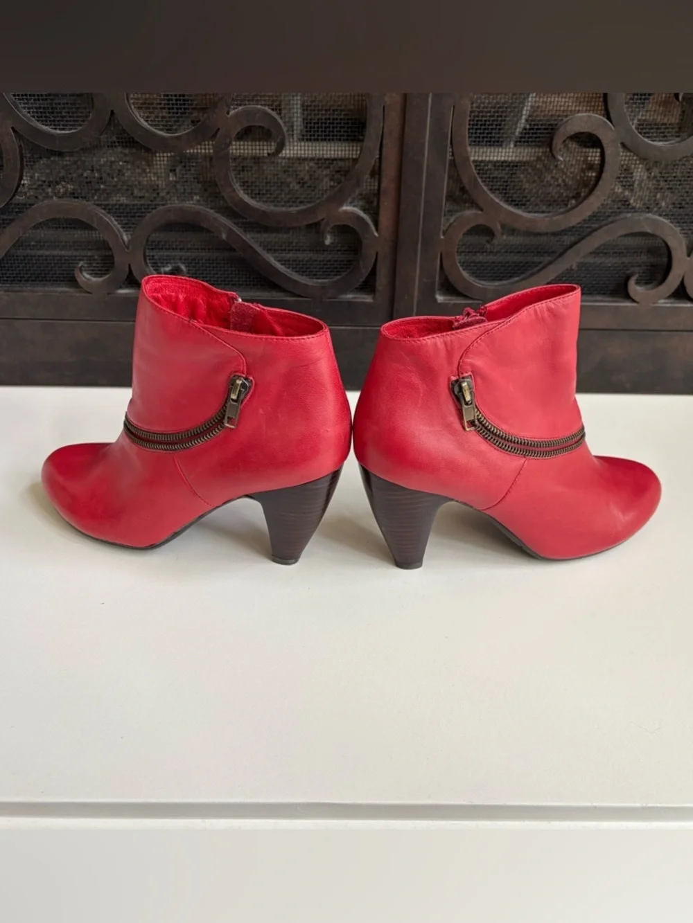 Miz Mooz Flirt Leather Zip Detail Booties 8.5